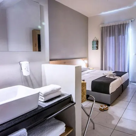 Zeus Hotels Neptuno Beach Amoudara  Exterior photo